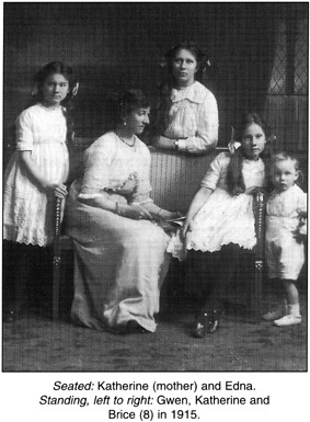 Katherine Smyth with Edna, Gwen Katherine and Brice